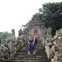 elouise at Kehen temple