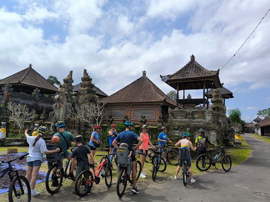 Nicole Blackett (Australia) - Private Bike Tour - Village Temple
