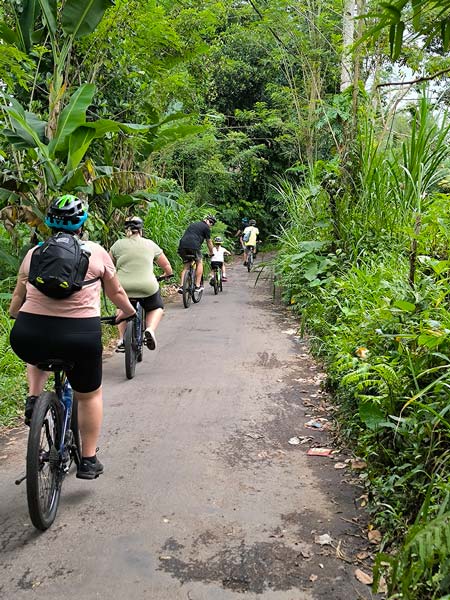 Rob Smith (Australia) - Ultimate Bike Tour - Village roads