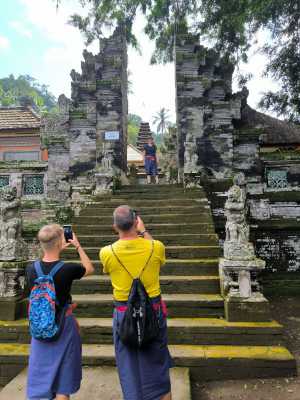 Claudia - Kehen temple